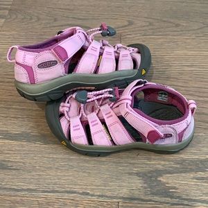 Keen Sandals - Size 13